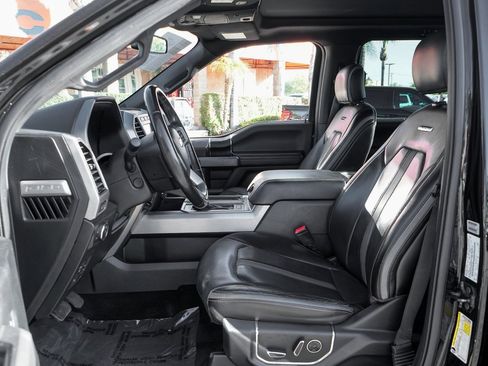 Used 2018 Ford F150 Platinum w/ Equipment Group 701A Luxury image 18