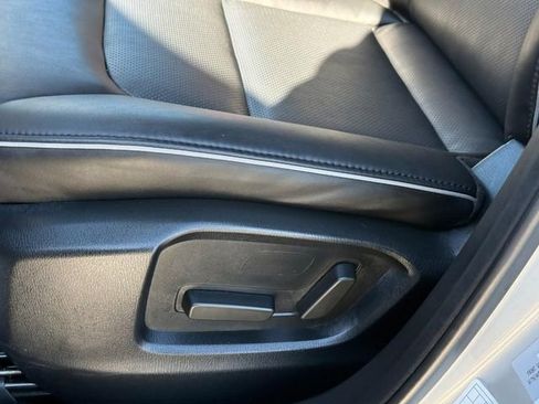 Used 2025 MAZDA CX-5 AWD 2.5 S w/ Select Package image 19