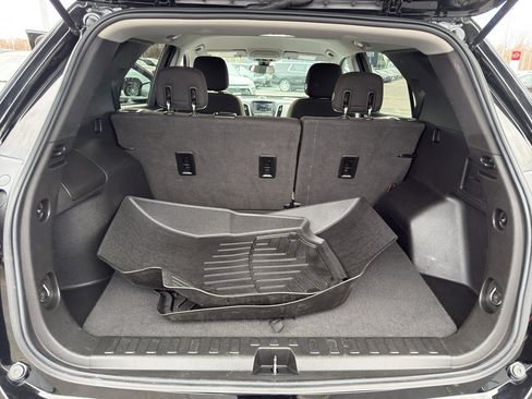Used 2020 Chevrolet Equinox LT image 35