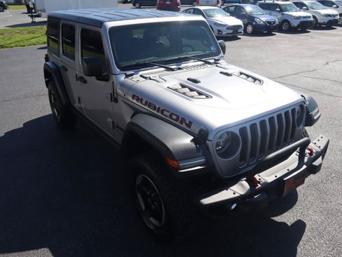 Used 2018 Jeep Wrangler Unlimited Rubicon AWD/4WD image 11