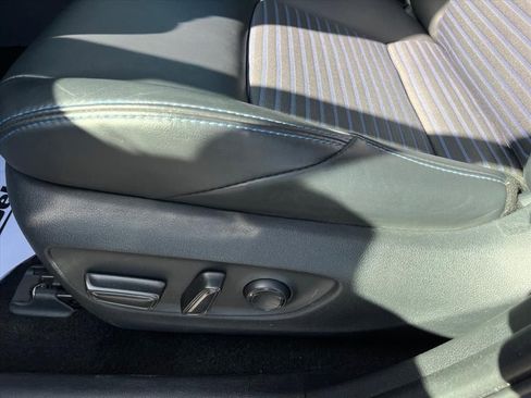 Used 2019 Toyota RAV4 XSE w/ XSE Weather Package AWD/4WD image 27