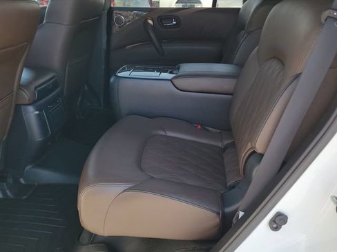 Used 2021 Nissan Armada Platinum w/ Captain's Chairs Package AWD/4WD image 8