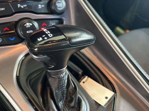 Used 2022 Dodge Challenger GT image 8