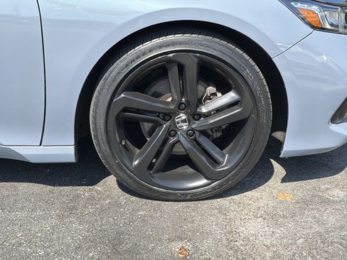 Used 2022 Honda Accord Sport image 13