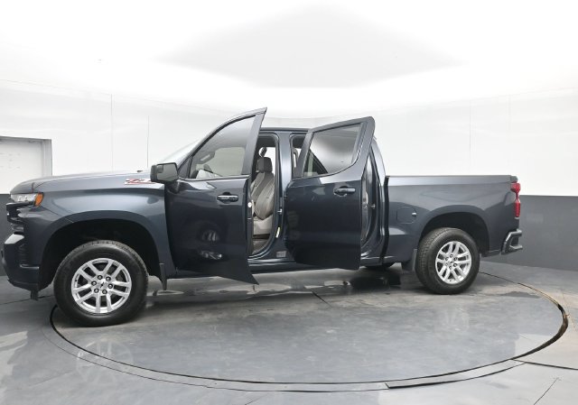 Used 2019 Chevrolet Silverado 1500 RST AWD/4WD image 52