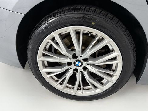 Used 2023 BMW 330i Sedan w/ Parking Assistance Package RWD image 32
