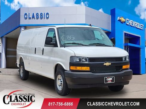New 2025 Chevrolet Express 2500 Extended RWD image 1