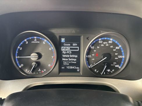 Used 2017 Toyota RAV4 LE w/ All Weather Liner Package FWD image 15