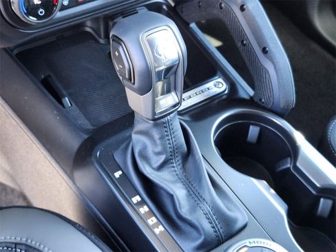 New 2025 Ford Bronco Outer Banks w/ Sasquatch Package image 25