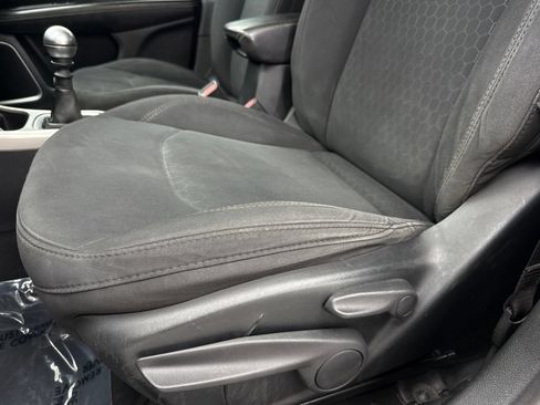 Used 2019 Jeep Compass Sport AWD/4WD image 36