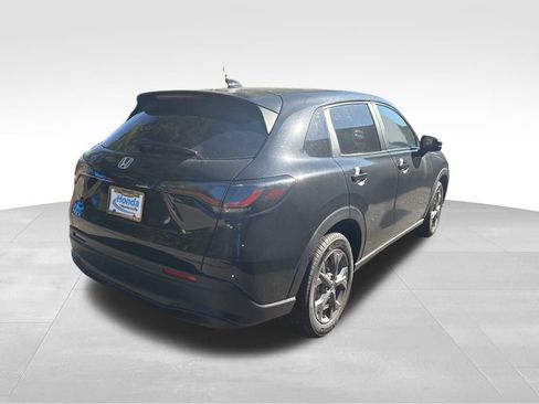 New 2026 Honda HR-V LX image 9