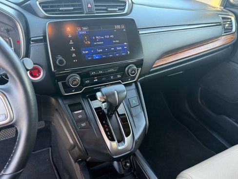 Used 2017 Honda CR-V Touring image 23