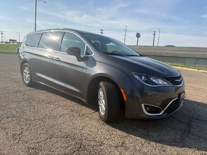 Used 2020 Chrysler Pacifica Touring