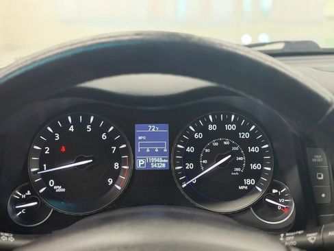Used 2014 INFINITI Q70 3.7 w/ Premium Package AWD/4WD image 27