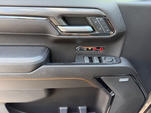 Used 2022 GMC Sierra 1500 AT4 w/ AT4 Premium Package AWD/4WD image 38