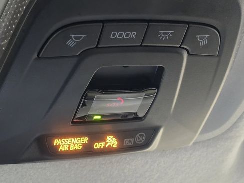 Certified 2025 Toyota Corolla Cross L image 32