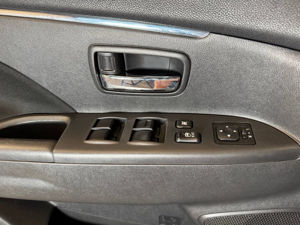 Used 2020 Mitsubishi Outlander Sport ES AWD/4WD image 18