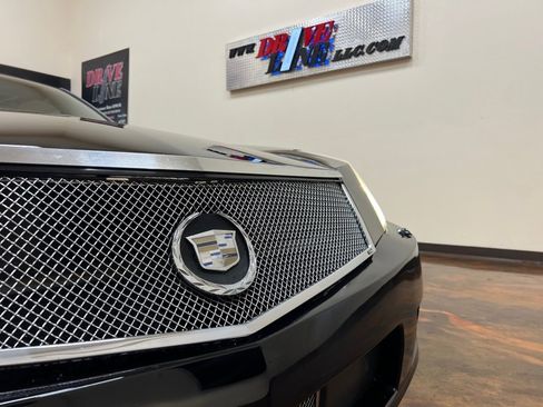 Used 2008 Cadillac XLR RWD image 55