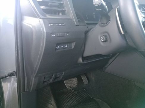 Used 2026 Lexus GX 550 w/ Accessory Package (2T) AWD/4WD image 14