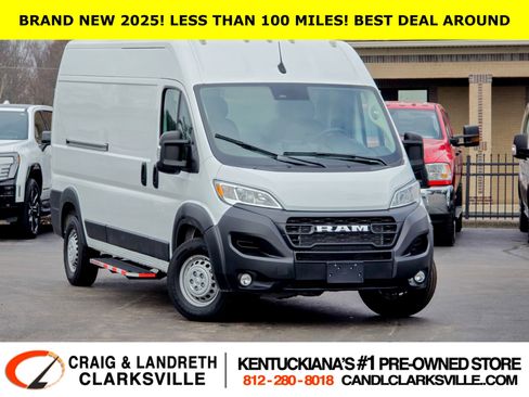Used 2025 RAM ProMaster 2500 w/ Convenience Group image 1