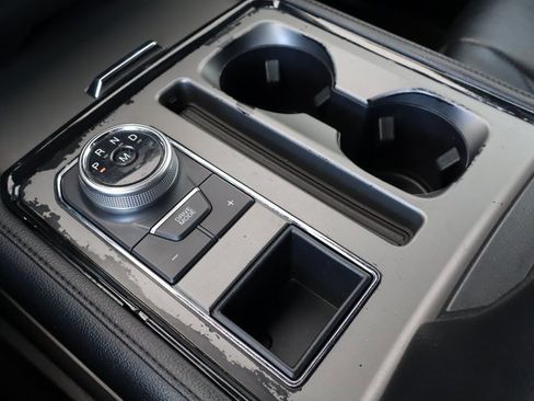 Used 2020 Ford Expedition XLT w/ Equipment Group 202A image 40