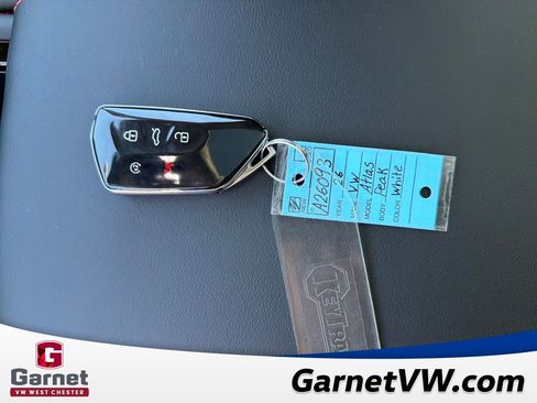 New 2026 Volkswagen Atlas Peak Edition image 21