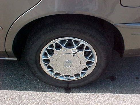 Used 2004 Buick Century Custom FWD image 7