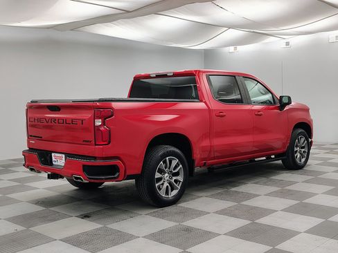Used 2021 Chevrolet Silverado 1500 RST AWD/4WD image 10
