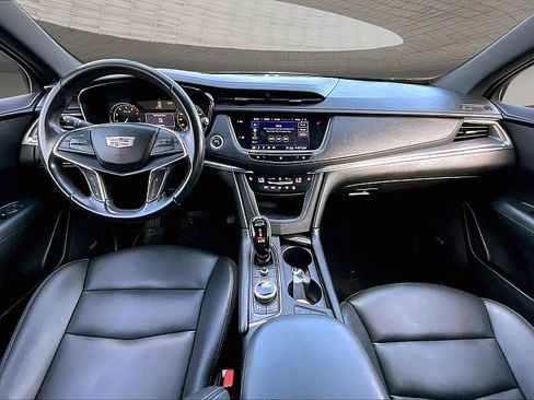 Used 2020 Cadillac XT5 Luxury FWD image 13