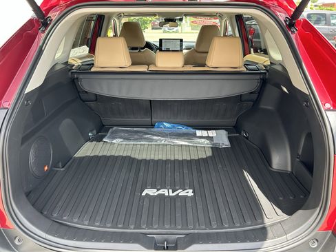 Used 2025 Toyota RAV4 XLE Premium w/ Weather Package AWD/4WD image 21