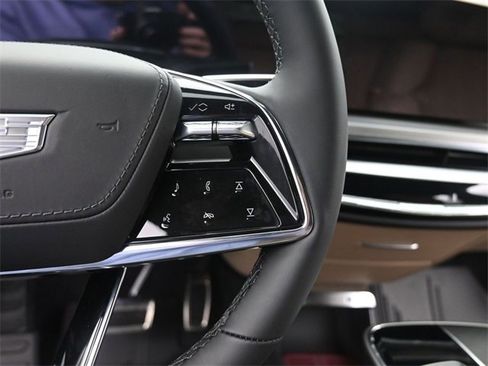 New 2026 Cadillac Lyriq Signature Sport image 32