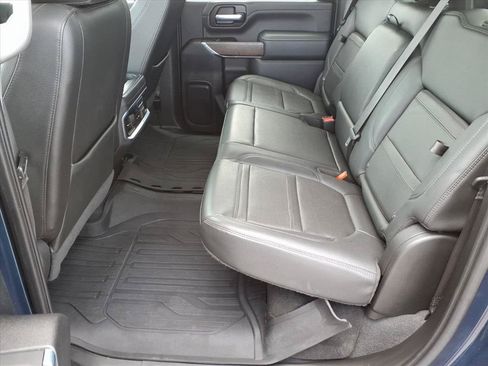 Used 2023 GMC Sierra 3500 Denali w/ Denali Ultimate Package AWD/4WD image 6