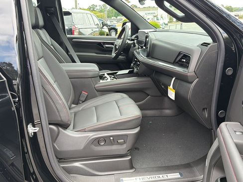 New 2026 Chevrolet Tahoe RST RWD image 15