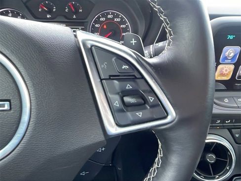 Used 2018 Chevrolet Camaro LT w/ RS Package image 17