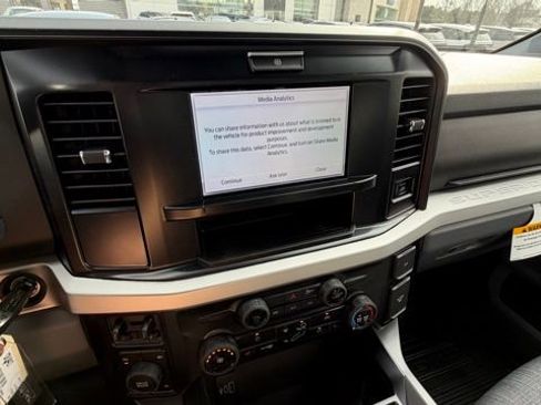 New 2026 Ford F450 XLT image 13