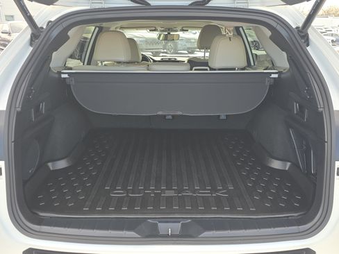 Certified 2023 Subaru Outback Limited image 17