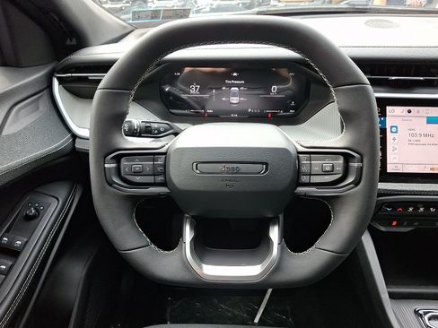New 2026 Jeep Cherokee Laredo AWD/4WD image 13