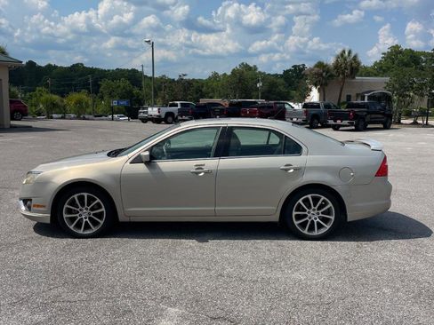 Used 2010 Ford Fusion SEL FWD image 2