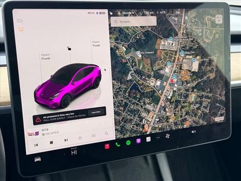 Used 2022 Tesla Model Y Long Range image 24