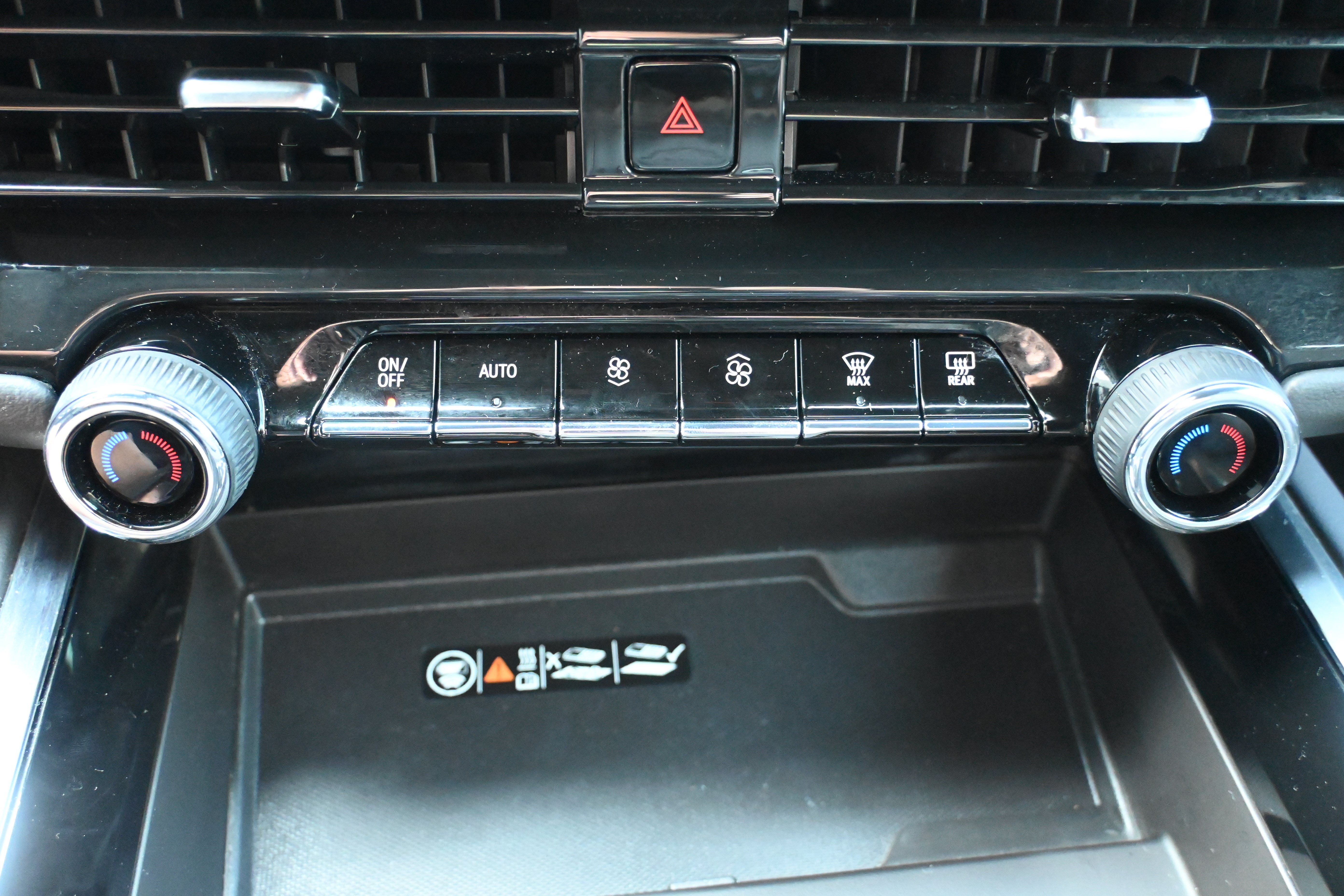 Used 2025 Chevrolet Tahoe RST w/ Comfort Package AWD/4WD image 30