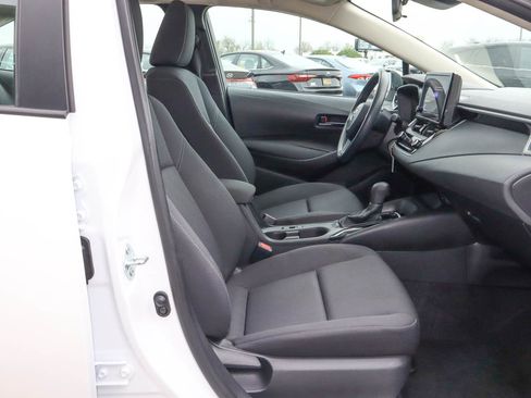 Used 2024 Toyota Corolla LE image 22