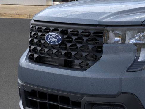 New 2025 Ford Maverick XLT w/ XLT Luxury Package image 18