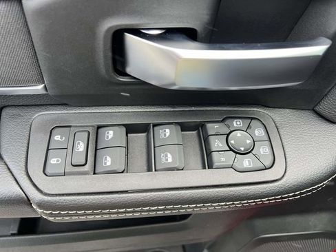 New 2026 RAM 2500 Big Horn AWD/4WD image 11