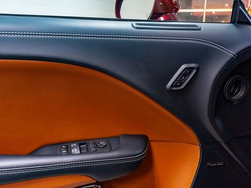 Used 2022 Dodge Challenger SRT Hellcat image 9