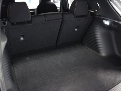 Used 2025 Honda HR-V Sport image 17