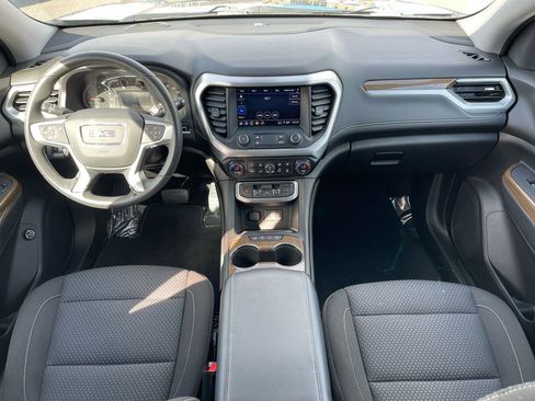 Used 2022 GMC Acadia SLE w/ Driver Convenience Package image 13