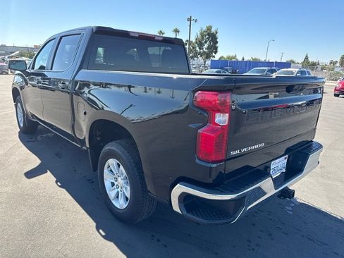 Used 2025 Chevrolet Silverado 1500 LT RWD image 26