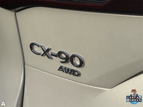 Used 2024 MAZDA CX-90 3.3 Turbo w/ Preferred Package image 12