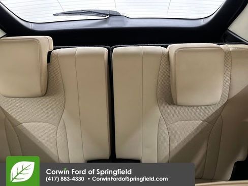 Used 2021 Lexus RX 350L Premium w/ Premium Package image 36