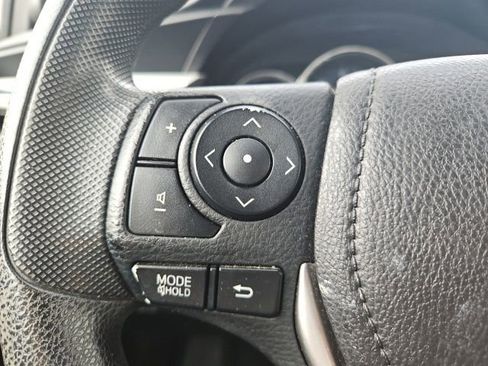 Used 2014 Toyota Corolla L image 35